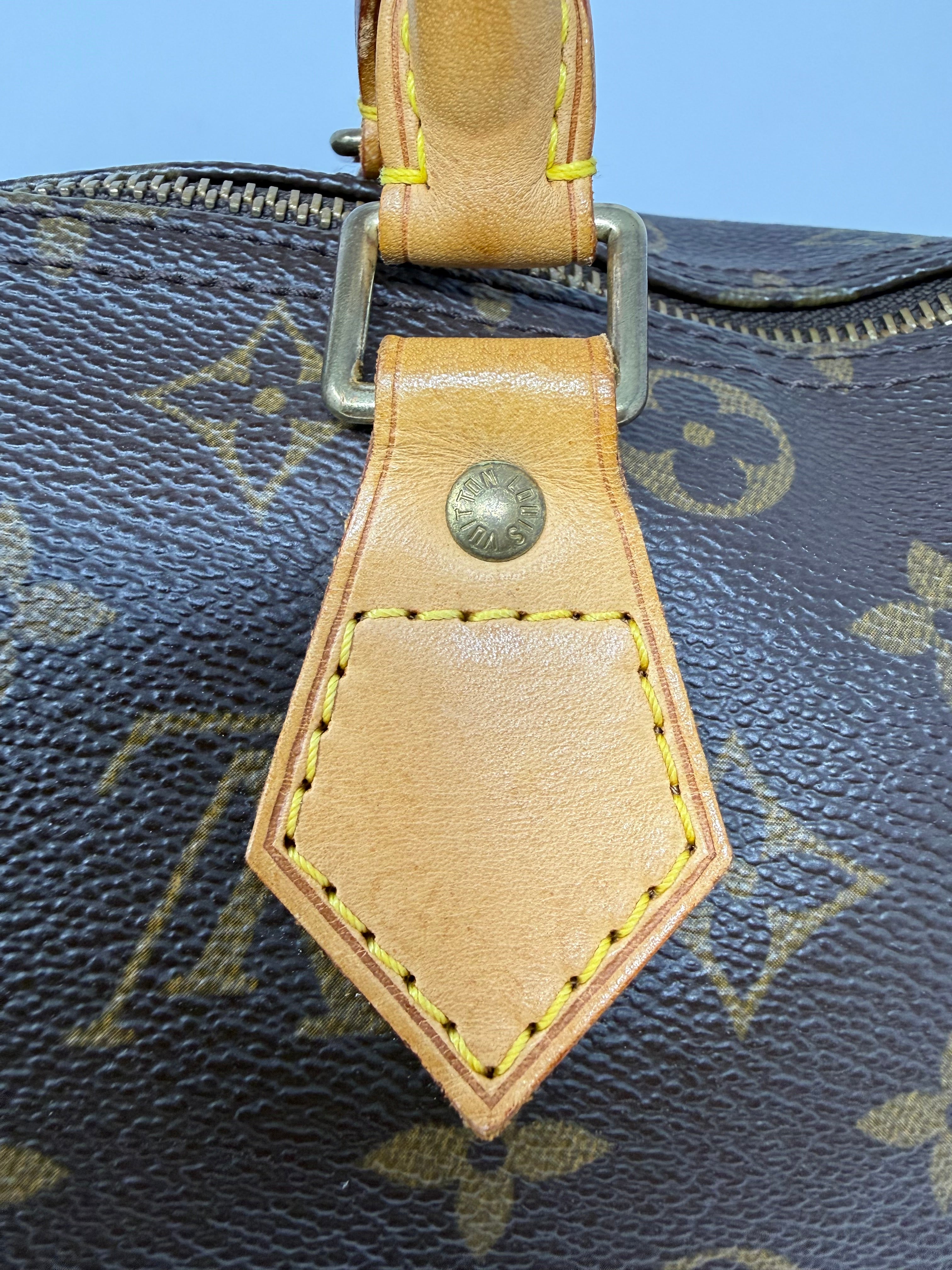 Louis Vuitton Speedy 30 – Monogram Canvas | Vintage 2003