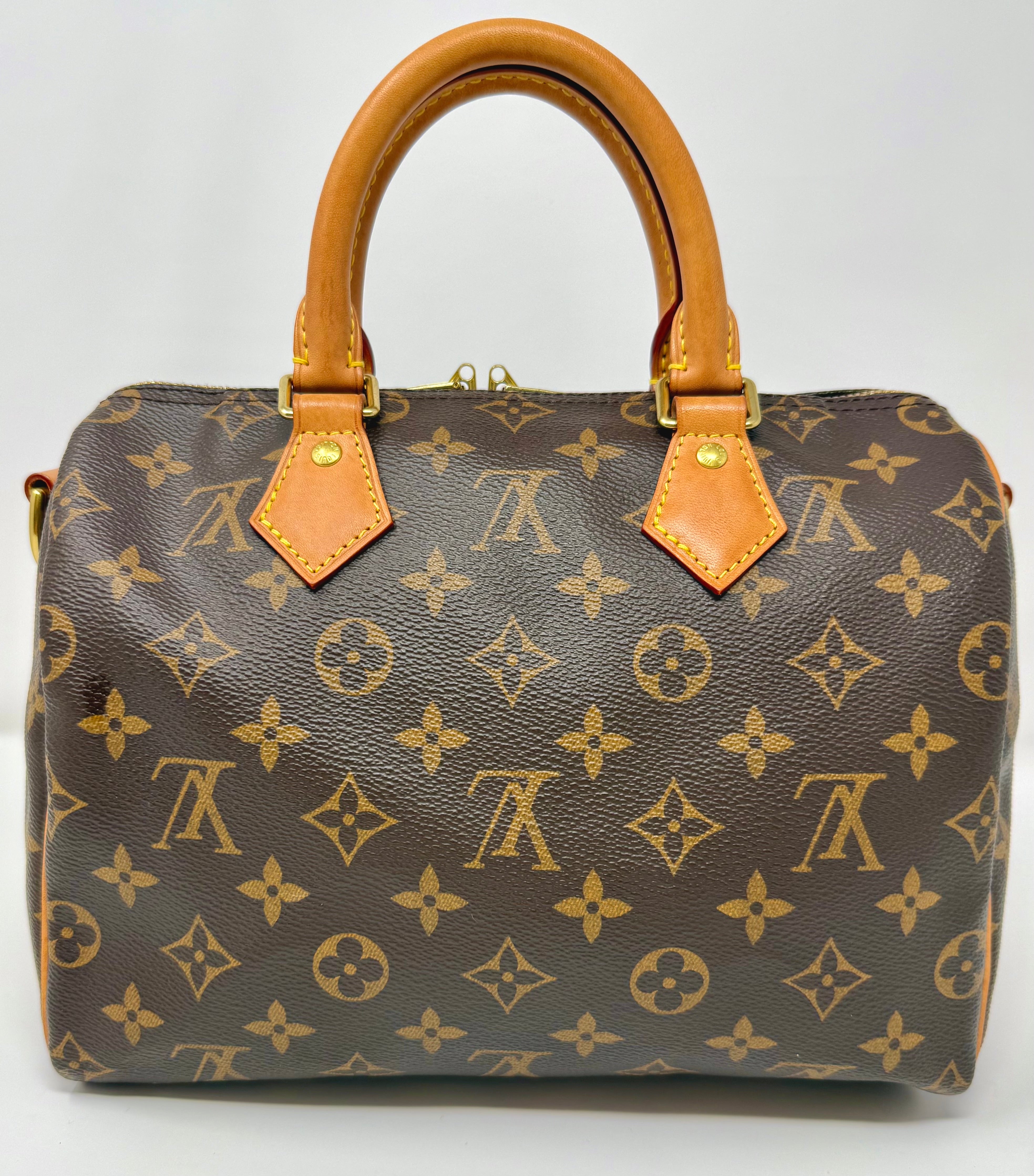 Louis Vuitton Speedy 25 Bandoulière – Monogram Canvas, Modern Version, Post 2021 (Microchipped)