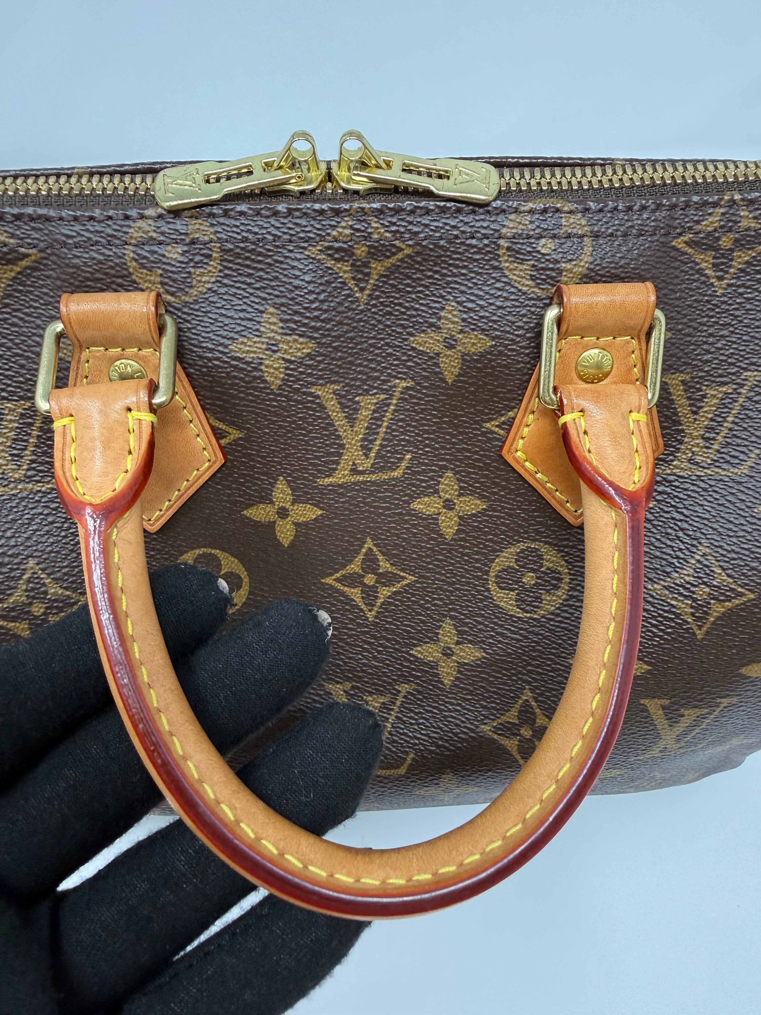 Louis Vuitton Speedy 25 Bandoulière – Monogram Canvas, Modern Version, Post 2021 (Microchipped)