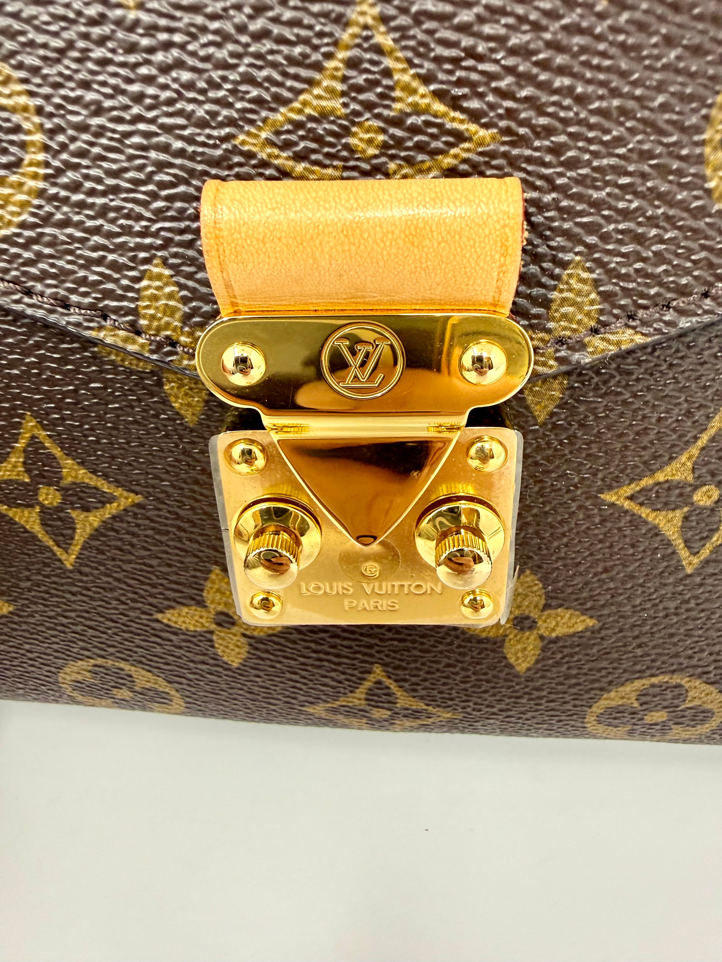 Louis Vuitton Pochette Métis – Monogram Canvas, Gold Hardware, Full Set, Nearly New