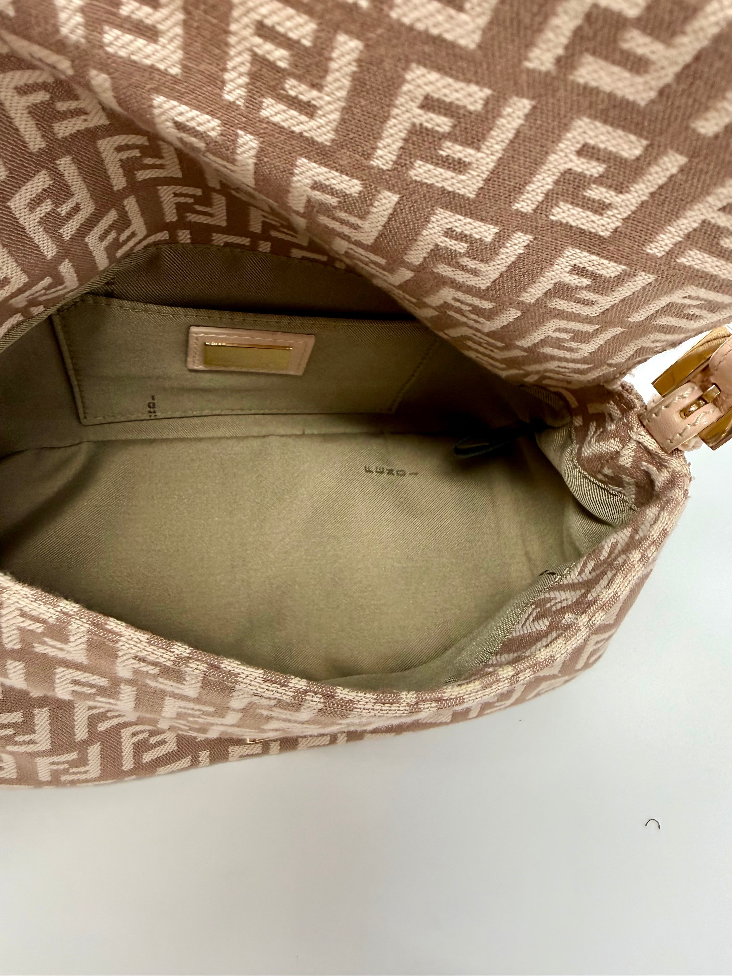 Fendi Mini Mama Baguette, Zucchino FF Canvas, Cipria Pink - Vintage