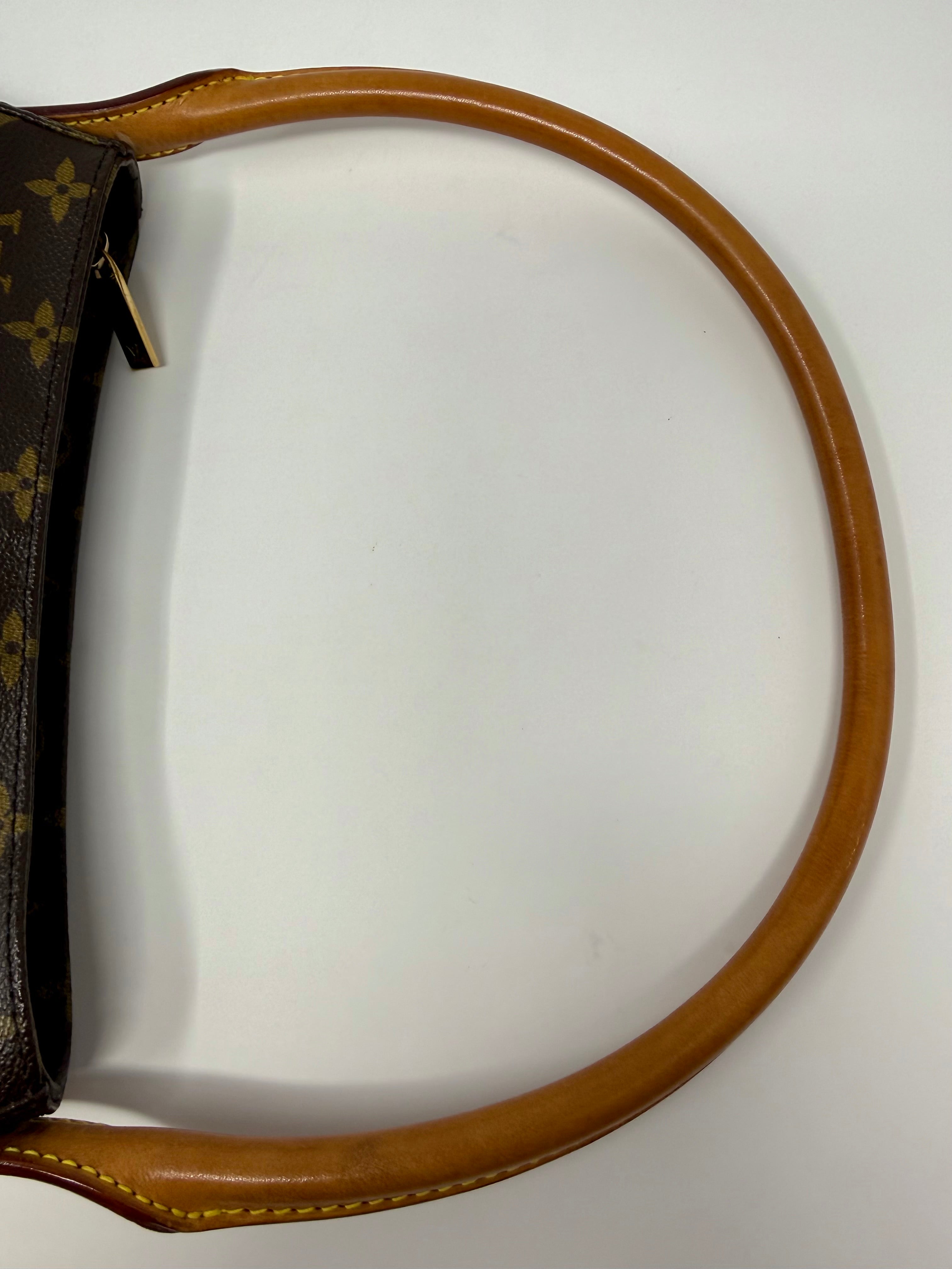 Louis Vuitton Monogram Looping MM | Vintage 2001, SD0091