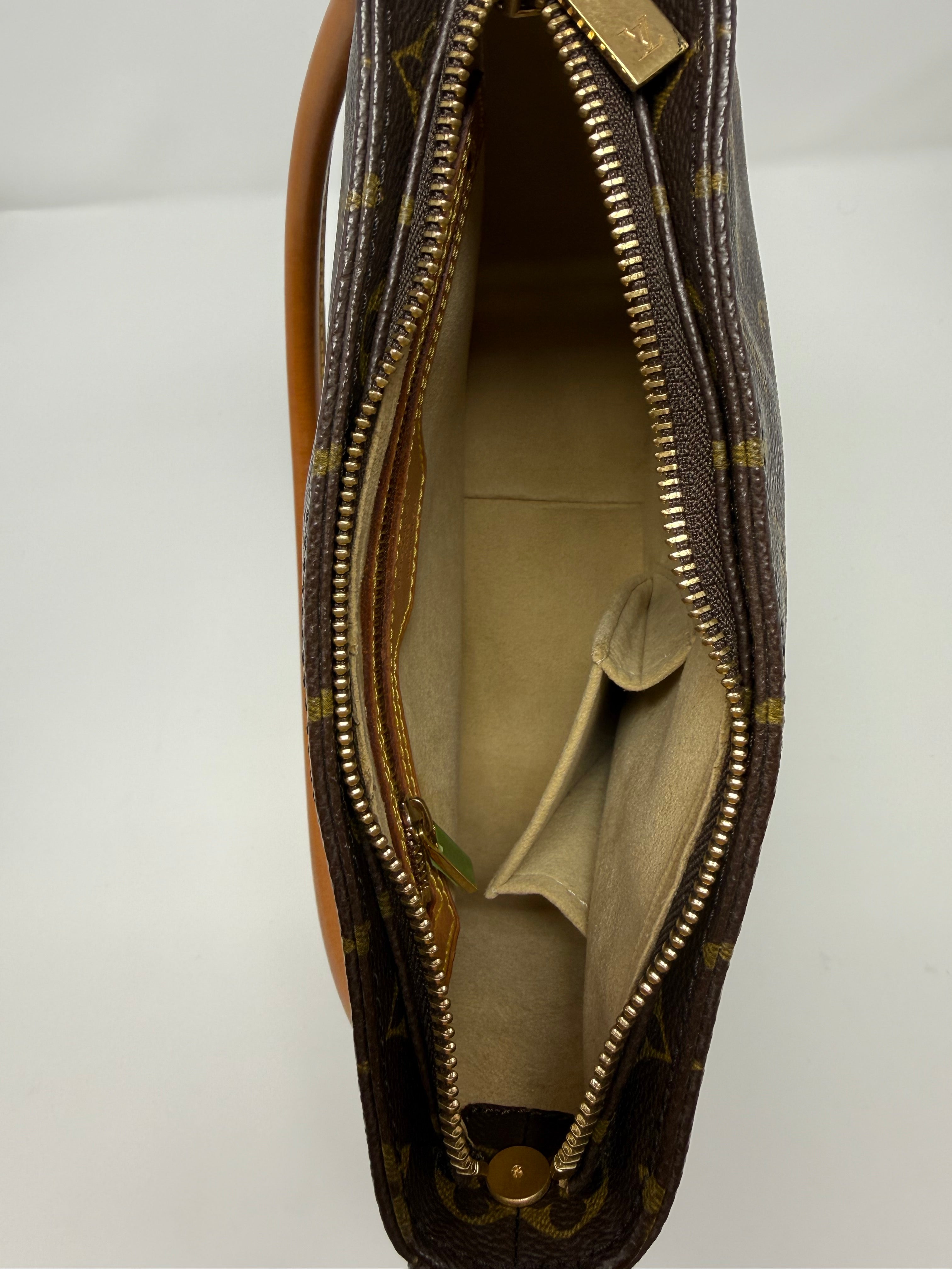 Louis Vuitton Monogram Looping MM | Vintage 2001, SD0091