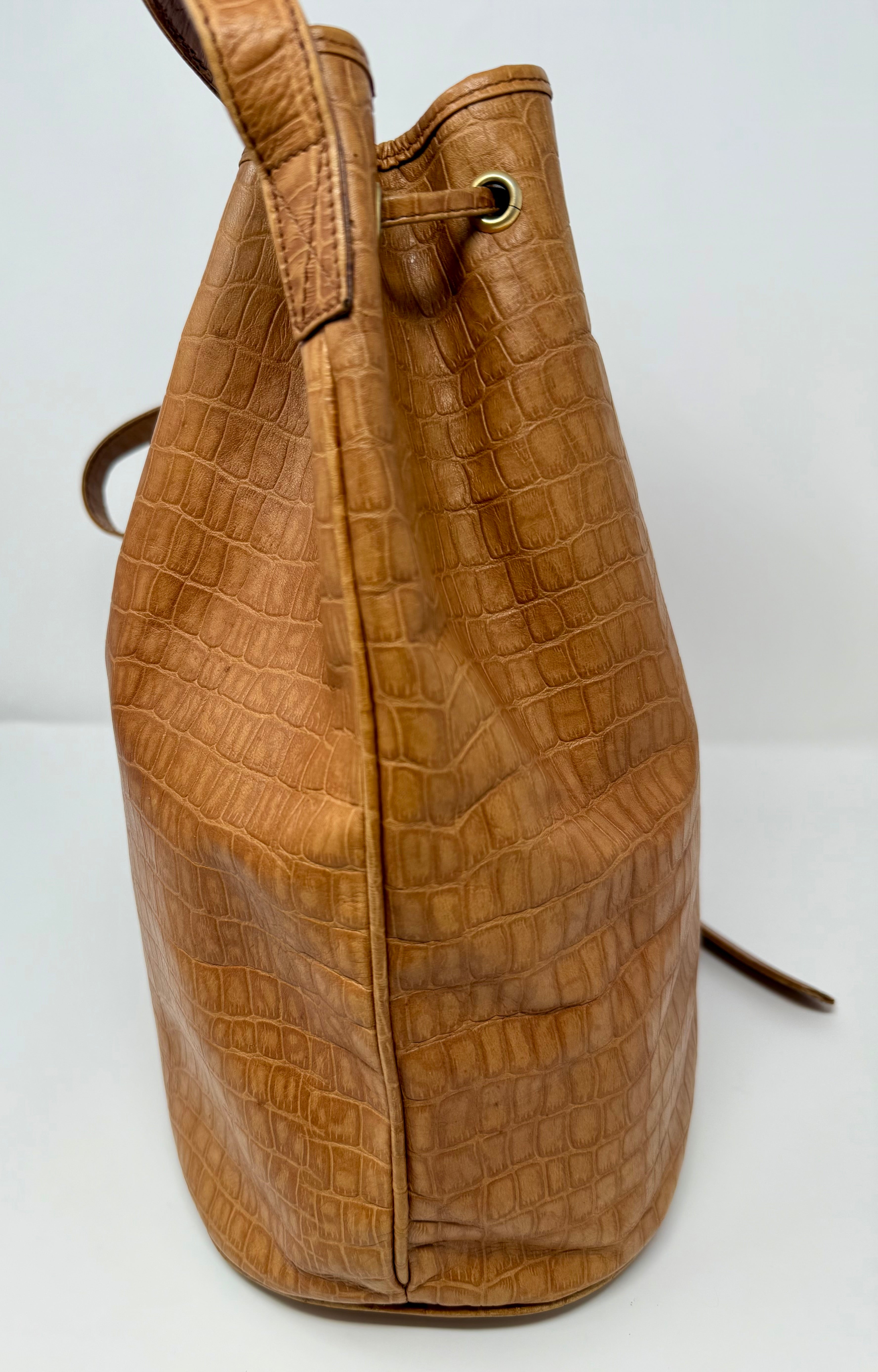 Fendi Rare Croc-Embossed Leather Bucket Bag – Cognac Brown, Vintage