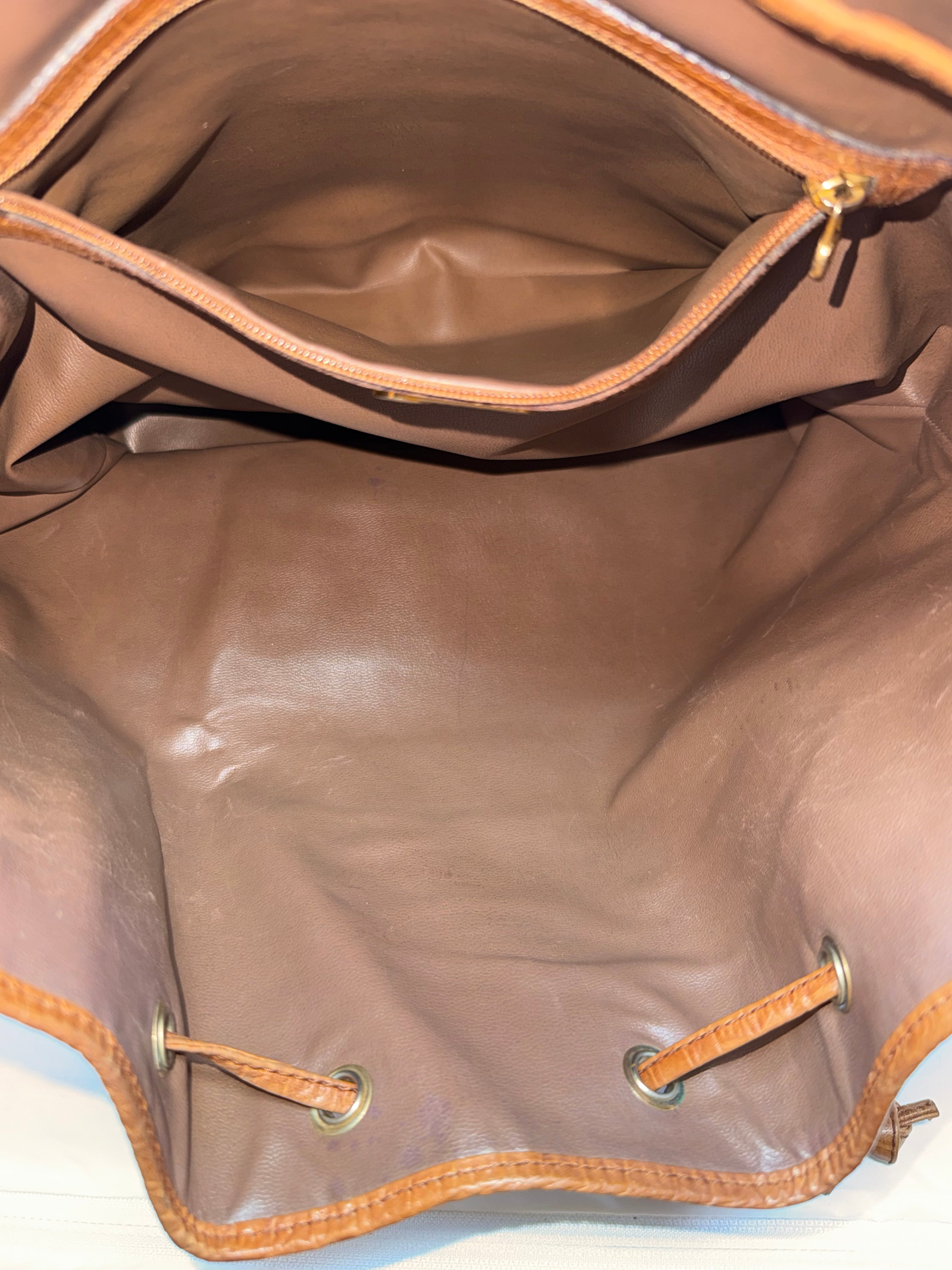 Fendi Rare Croc-Embossed Leather Bucket Bag – Cognac Brown, Vintage