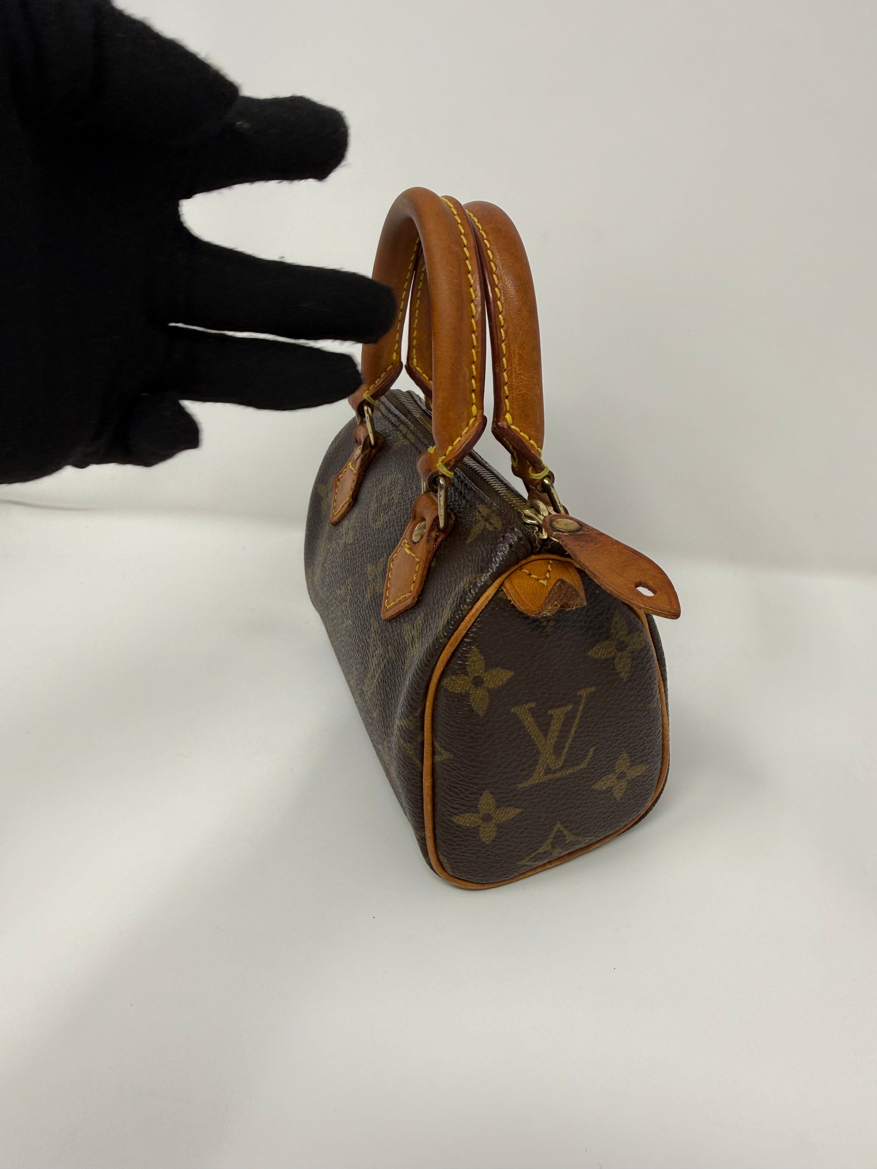 Louis Vuitton Vintage Mini Speedy — 1990s