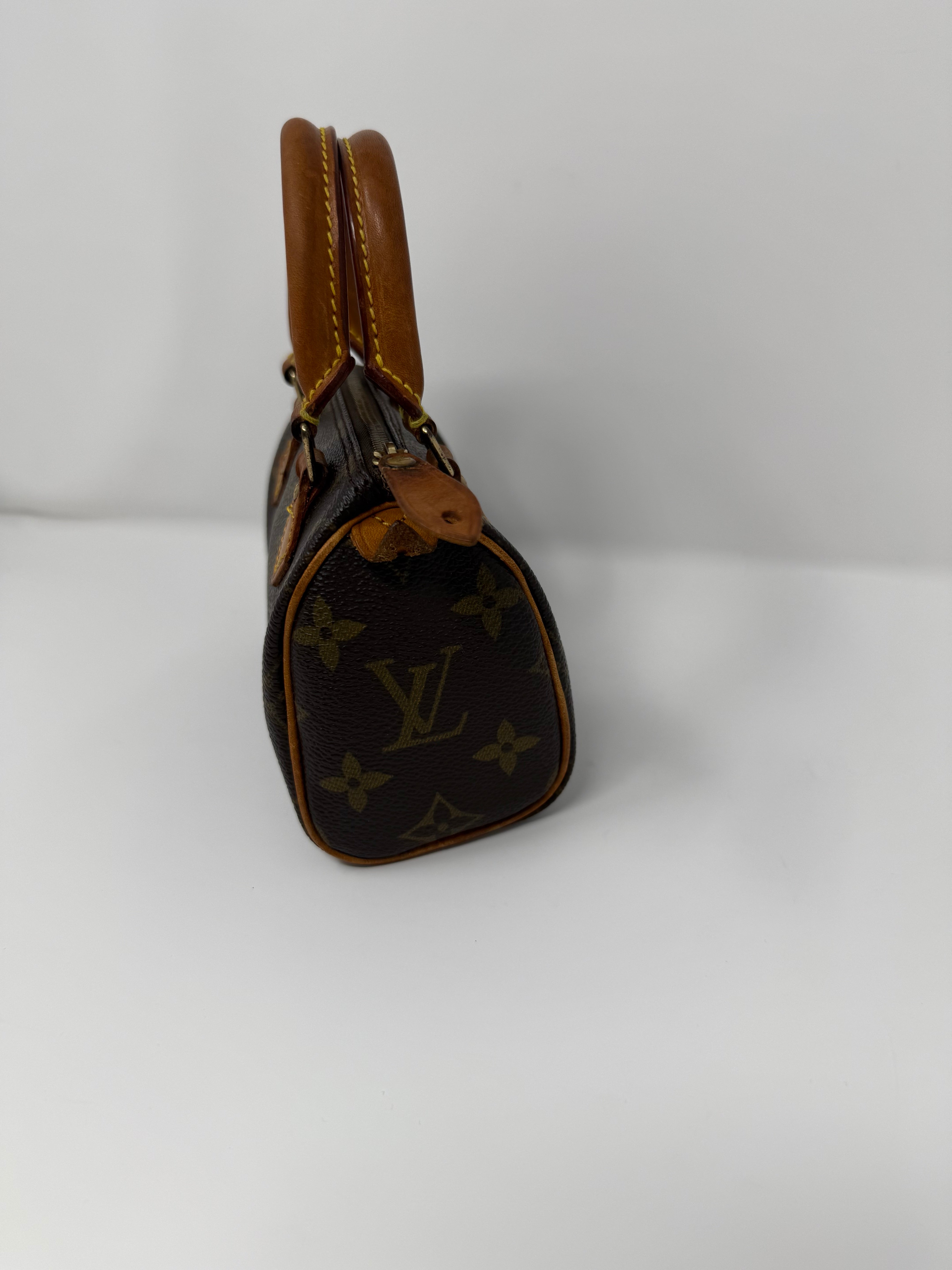 Louis Vuitton Vintage Mini Speedy — 1990s