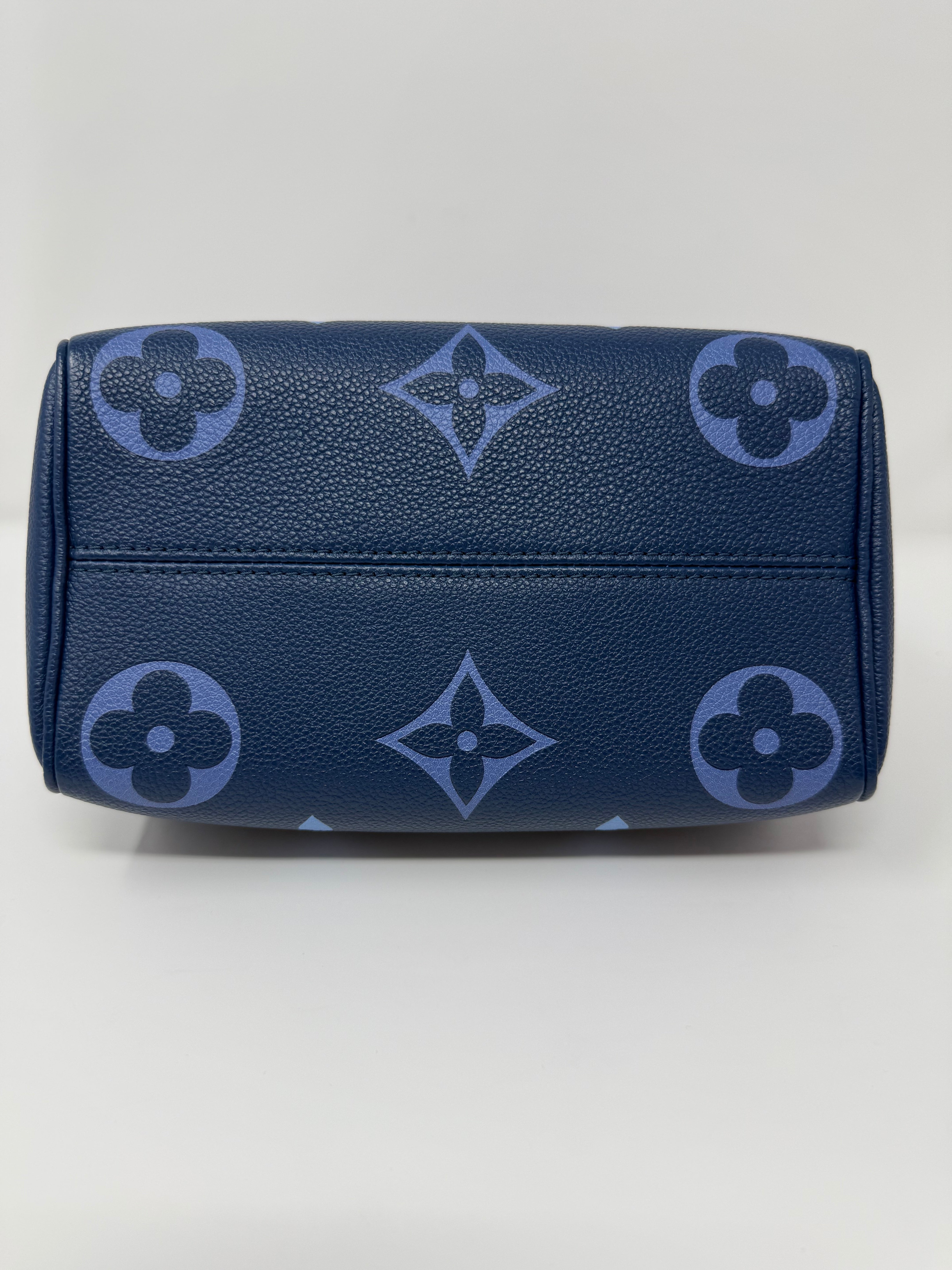 Louis Vuitton Speedy Bandoulière 20 – Monogram Empreinte Dégradé Blue