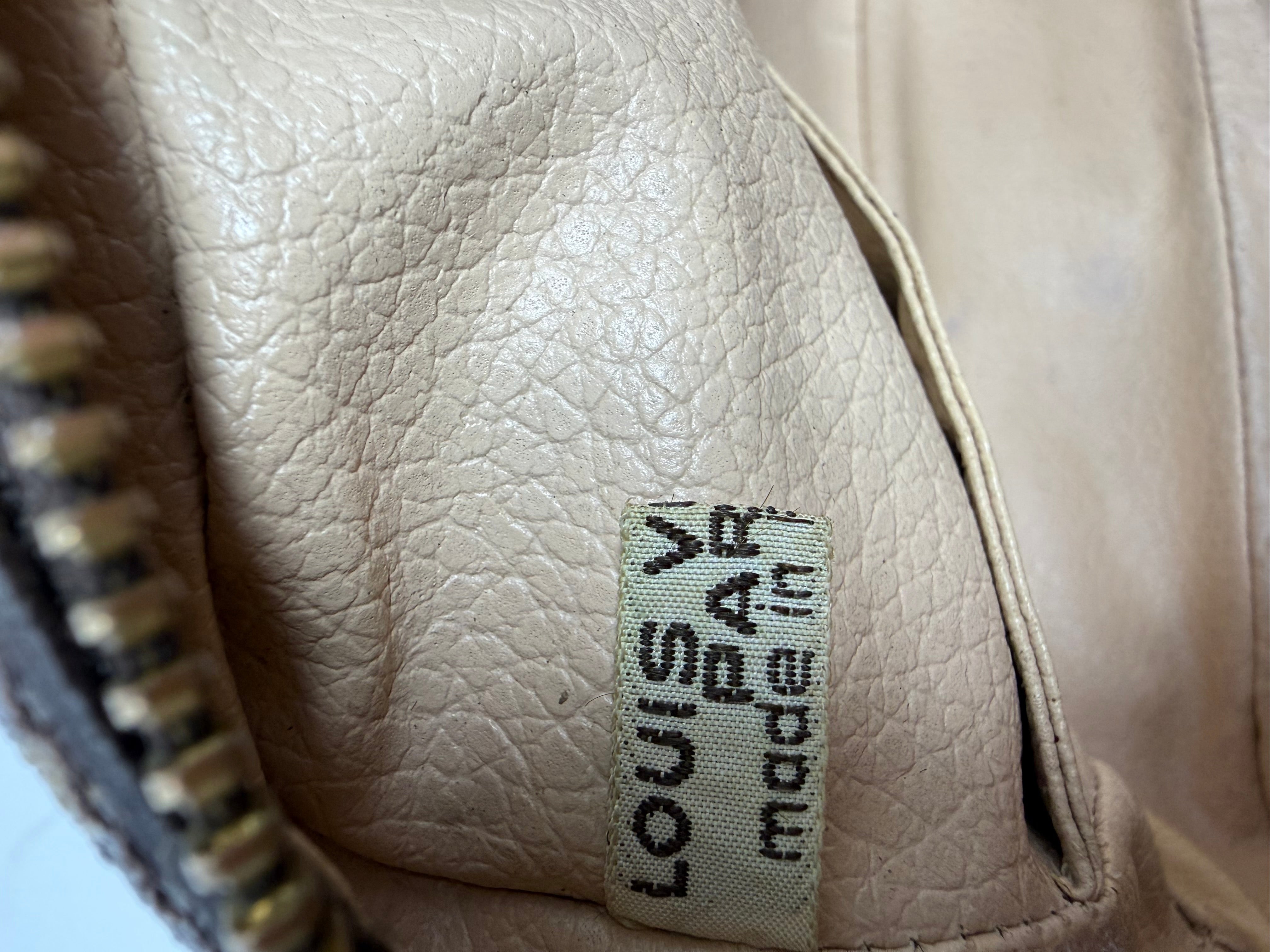 Louis Vuitton Vintage Trousse Toilette 23 Monogram (881 TH)