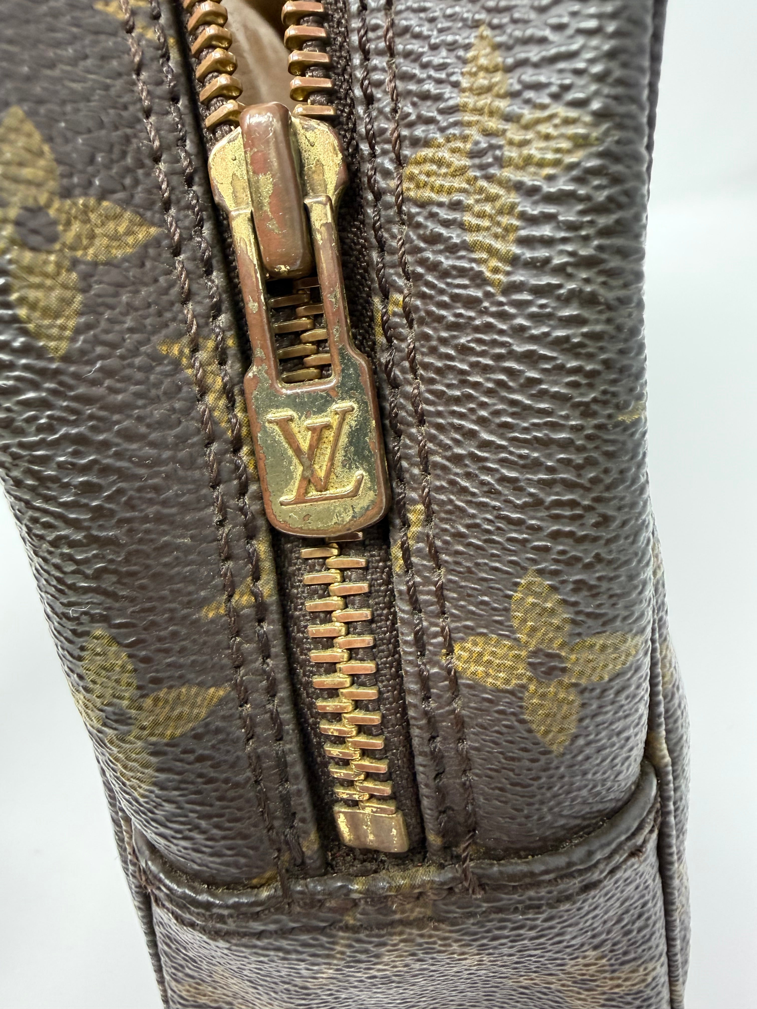 Louis Vuitton Vintage Trousse Toilette 23 Monogram (881 TH)